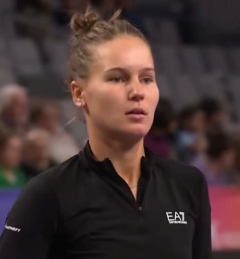Кудерметова в паре с Мертенс выиграла финал WTA 